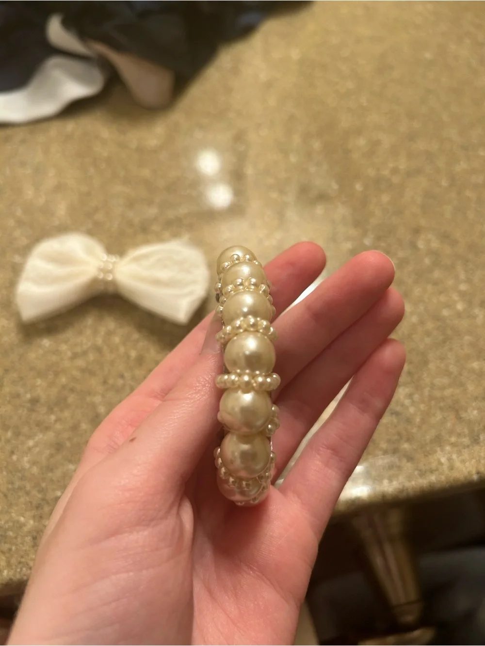 Vintage 1980s/90s Faux Pearl Hair Accessory Bundle Barrette Bow Clip Lot